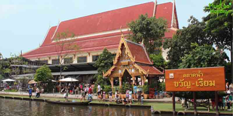 สถานที่ท่องเที่ยวในไทย และต่างประเทศ